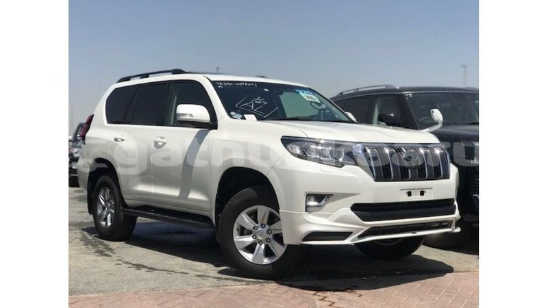 Big with watermark toyota prado baa import dubai 3066
