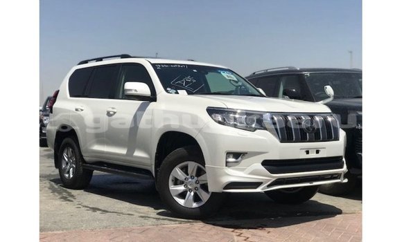 Buy Import Toyota Prado White Car in Import - Dubai in Baa Buy Import Toyota Prado White Car in Import - Dubai in Baa
