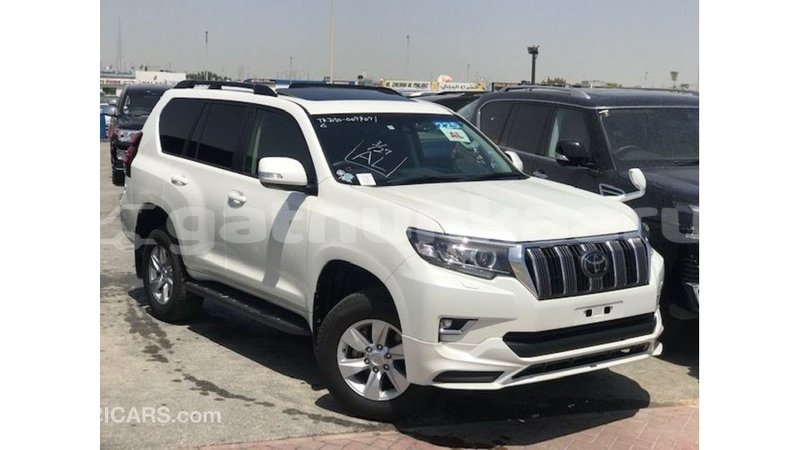 Big with watermark toyota prado baa import dubai 3066