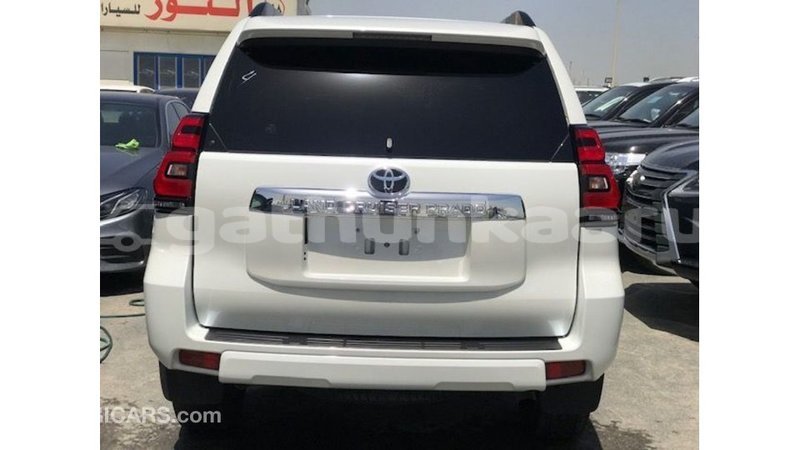 Big with watermark toyota prado baa import dubai 3066