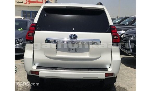 Buy Import Toyota Prado White Car in Import - Dubai in Baa Buy Import Toyota Prado White Car in Import - Dubai in Baa
