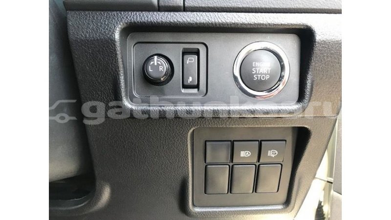 Big with watermark toyota prado baa import dubai 3066