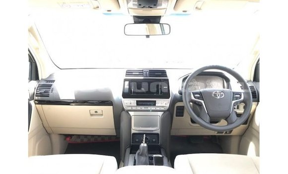 Buy Import Toyota Prado White Car in Import - Dubai in Baa Buy Import Toyota Prado White Car in Import - Dubai in Baa