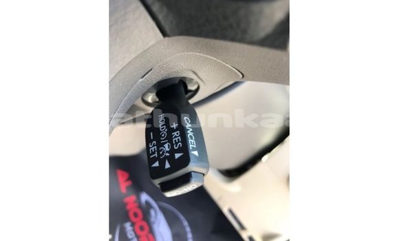 Buy Import Toyota Prado White Car in Import - Dubai in Baa Buy Import Toyota Prado White Car in Import - Dubai in Baa