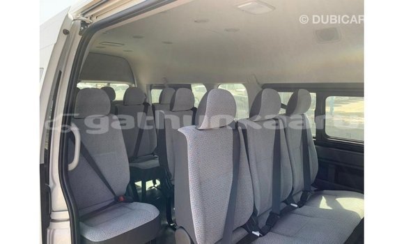 Buy Import Toyota Hiace White Car in Import - Dubai in Baa Buy Import Toyota Hiace White Car in Import - Dubai in Baa