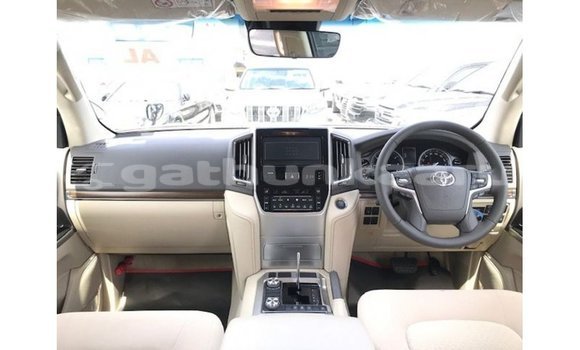 Buy Import Toyota Land Cruiser Black Car in Import - Dubai in Baa Buy Import Toyota Land Cruiser Black Car in Import - Dubai in Baa