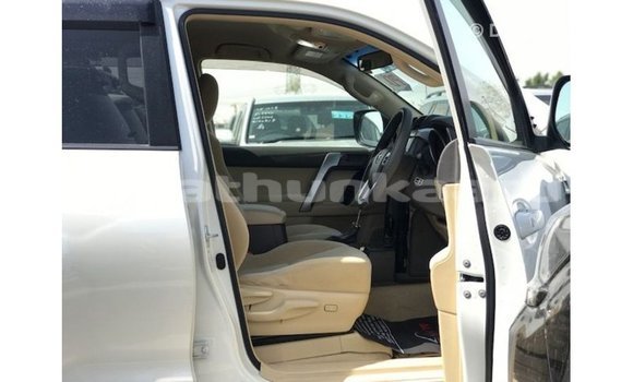Buy Import Toyota Prado White Car in Import - Dubai in Baa Buy Import Toyota Prado White Car in Import - Dubai in Baa