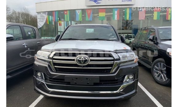 Buy Import Toyota Land Cruiser Other Car in Import - Dubai in Baa Buy Import Toyota Land Cruiser Other Car in Import - Dubai in Baa