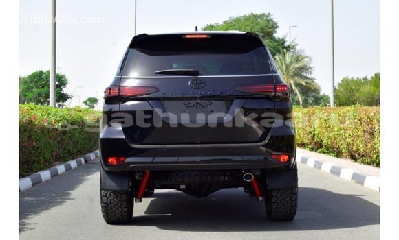 Buy Import Toyota Fortuner Black Car in Import - Dubai in Baa Buy Import Toyota Fortuner Black Car in Import - Dubai in Baa