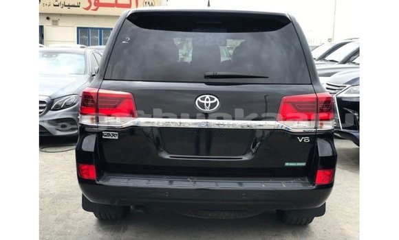 Buy Import Toyota Land Cruiser Black Car in Import - Dubai in Baa Buy Import Toyota Land Cruiser Black Car in Import - Dubai in Baa