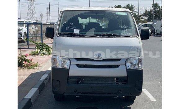 Buy Import Toyota Hiace White Car in Import - Dubai in Baa Buy Import Toyota Hiace White Car in Import - Dubai in Baa