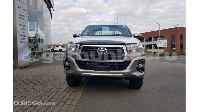 Big with watermark toyota hilux baa import dubai 3086