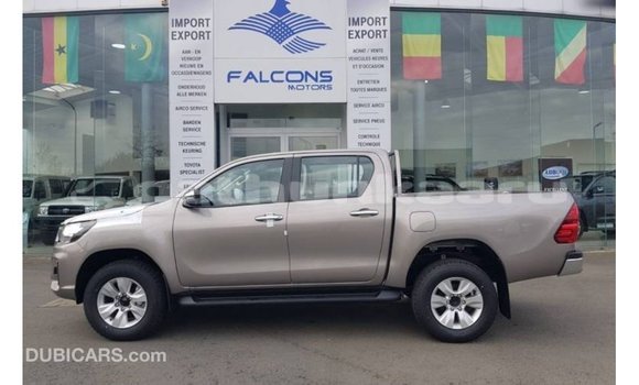 Buy Import Toyota Hilux Brown Car in Import - Dubai in Baa Buy Import Toyota Hilux Brown Car in Import - Dubai in Baa