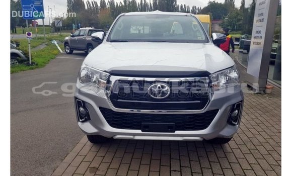 Buy Import Toyota Hilux Brown Car in Import - Dubai in Baa Buy Import Toyota Hilux Brown Car in Import - Dubai in Baa