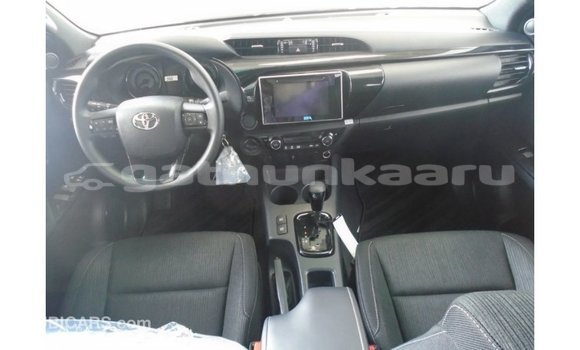 Buy Import Toyota Hilux White Car in Import - Dubai in Baa Buy Import Toyota Hilux White Car in Import - Dubai in Baa