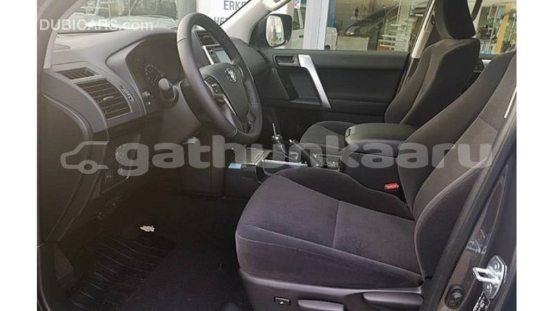 Big with watermark toyota prado baa import dubai 3088