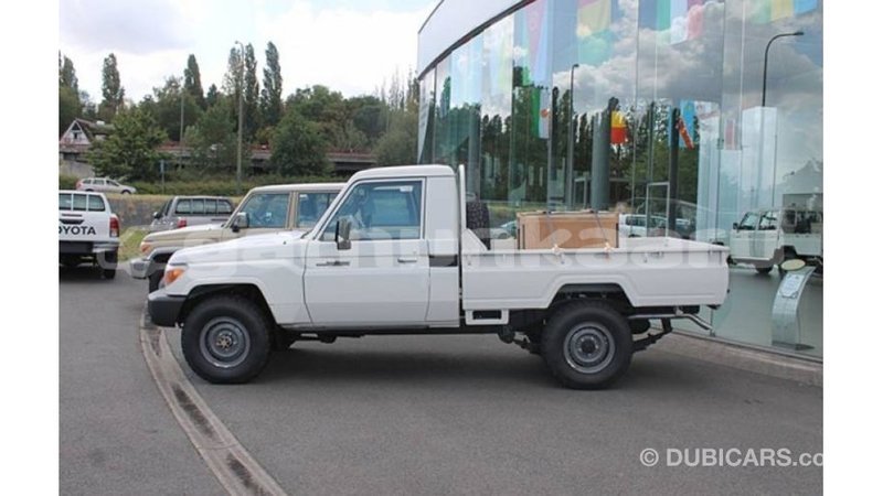 Big with watermark toyota land cruiser baa import dubai 3089