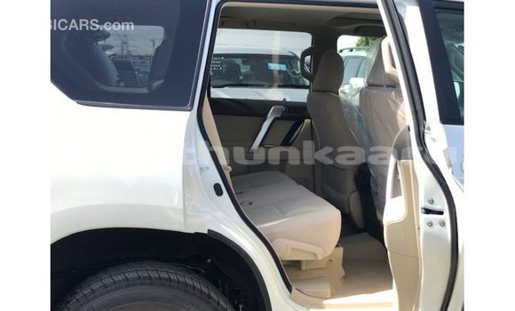 Buy Import Toyota Prado White Car in Import - Dubai in Baa Buy Import Toyota Prado White Car in Import - Dubai in Baa