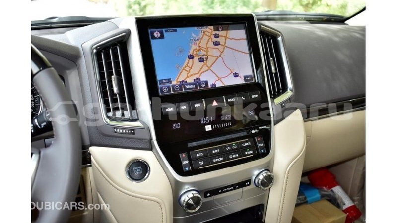 Big with watermark toyota land cruiser baa import dubai 3095