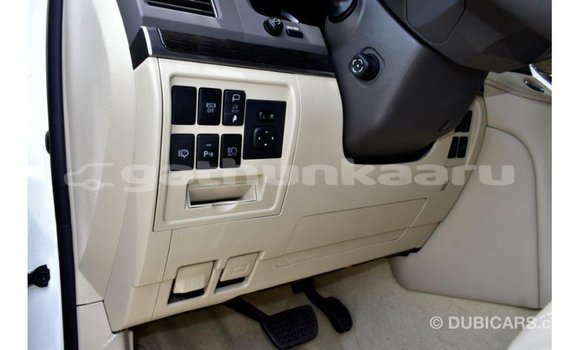 Buy Import Toyota Land Cruiser White Car in Import - Dubai in Baa Buy Import Toyota Land Cruiser White Car in Import - Dubai in Baa
