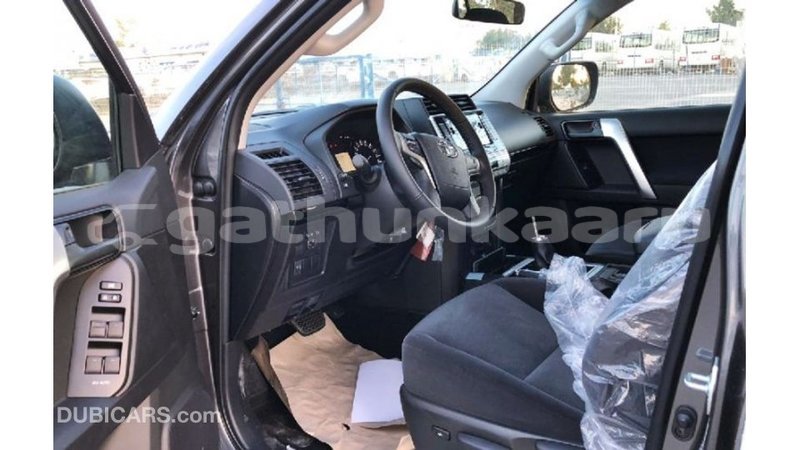 Big with watermark toyota prado baa import dubai 3101