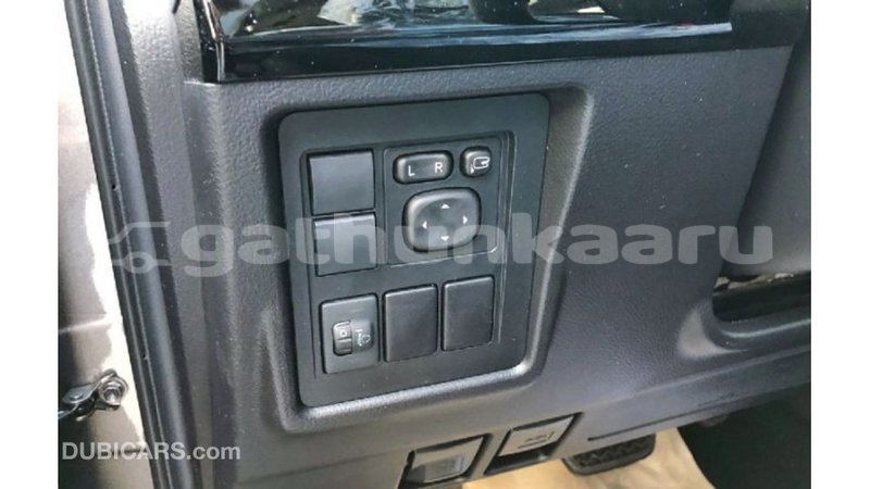 Big with watermark toyota prado baa import dubai 3101