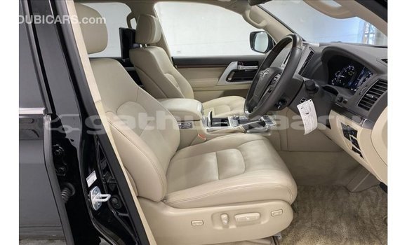 Buy Import Toyota Land Cruiser Black Car in Import - Dubai in Baa Buy Import Toyota Land Cruiser Black Car in Import - Dubai in Baa