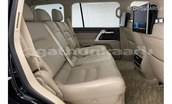 Buy Import Toyota Land Cruiser Black Car in Import - Dubai in Baa Buy Import Toyota Land Cruiser Black Car in Import - Dubai in Baa
