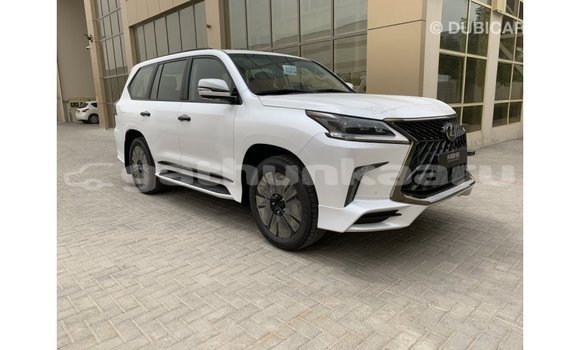 Buy Import Lexus LX White Car in Import - Dubai in Baa Buy Import Lexus LX White Car in Import - Dubai in Baa