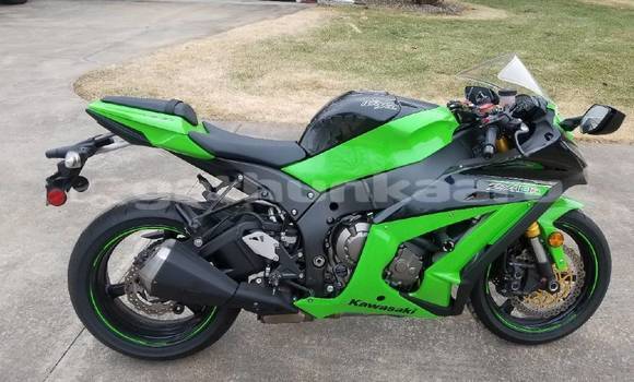 Buy Used Kawasaki Ninja ZX-10R Green Bike in Fehendhoo in Baa Buy Used Kawasaki Ninja ZX-10R Green Bike in Fehendhoo in Baa