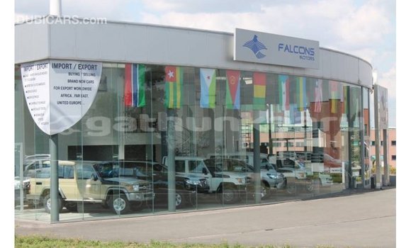 Buy Import Toyota Land Cruiser White Car in Import - Dubai in Baa Buy Import Toyota Land Cruiser White Car in Import - Dubai in Baa