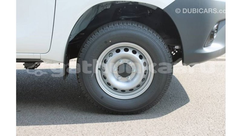 Big with watermark toyota hilux baa import dubai 3127