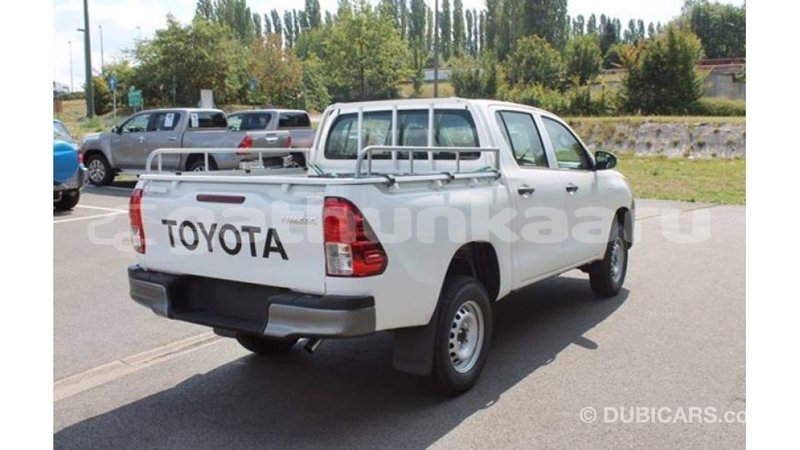 Big with watermark toyota hilux baa import dubai 3127