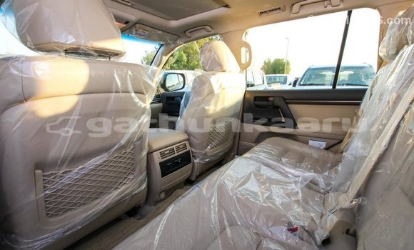 Buy Import Toyota Land Cruiser Black Car in Import - Dubai in Baa Buy Import Toyota Land Cruiser Black Car in Import - Dubai in Baa