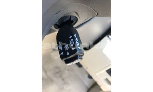 Buy Import Toyota Land Cruiser Blue Car in Import - Dubai in Baa Buy Import Toyota Land Cruiser Blue Car in Import - Dubai in Baa