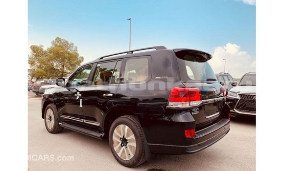 Buy Import Toyota Land Cruiser Black Car in Import - Dubai in Baa Buy Import Toyota Land Cruiser Black Car in Import - Dubai in Baa