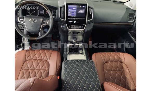 Buy Import Toyota Land Cruiser Black Car in Import - Dubai in Baa Buy Import Toyota Land Cruiser Black Car in Import - Dubai in Baa
