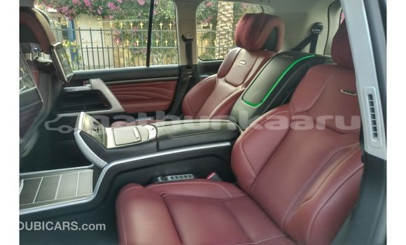 Buy Import Toyota Land Cruiser Black Car in Import - Dubai in Baa Buy Import Toyota Land Cruiser Black Car in Import - Dubai in Baa