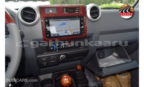 Buy Import Toyota Land Cruiser Red Car in Import - Dubai in Baa Buy Import Toyota Land Cruiser Red Car in Import - Dubai in Baa