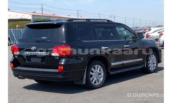 Buy Import Toyota Land Cruiser Black Car in Import - Dubai in Baa Buy Import Toyota Land Cruiser Black Car in Import - Dubai in Baa