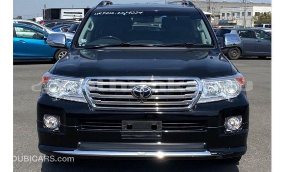Buy Import Toyota Land Cruiser Black Car in Import - Dubai in Baa Buy Import Toyota Land Cruiser Black Car in Import - Dubai in Baa