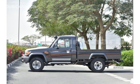 Buy Import Toyota Land Cruiser Other Car in Import - Dubai in Baa Buy Import Toyota Land Cruiser Other Car in Import - Dubai in Baa