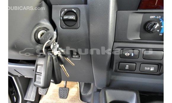 Buy Import Toyota Land Cruiser Other Car in Import - Dubai in Baa Buy Import Toyota Land Cruiser Other Car in Import - Dubai in Baa