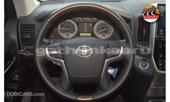 Buy Import Toyota Land Cruiser Other Car in Import - Dubai in Baa Buy Import Toyota Land Cruiser Other Car in Import - Dubai in Baa