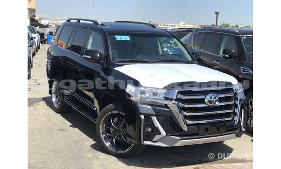 Buy Import Toyota Land Cruiser Black Car in Import - Dubai in Baa Buy Import Toyota Land Cruiser Black Car in Import - Dubai in Baa
