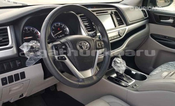 Buy Import Toyota Highlander Black Car in Import - Dubai in Baa Buy Import Toyota Highlander Black Car in Import - Dubai in Baa
