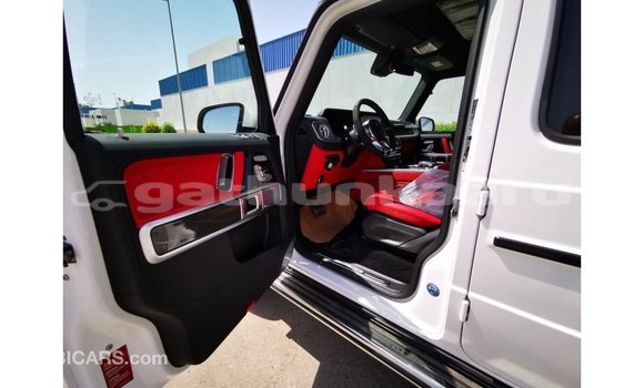 Buy Import Mercedes-Benz 190 White Car in Import - Dubai in Baa Buy Import Mercedes-Benz 190 White Car in Import - Dubai in Baa