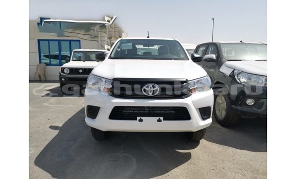 Buy Import Toyota Hilux White Car in Import - Dubai in Baa Buy Import Toyota Hilux White Car in Import - Dubai in Baa