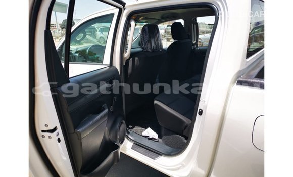 Buy Import Toyota Hilux White Car in Import - Dubai in Baa Buy Import Toyota Hilux White Car in Import - Dubai in Baa