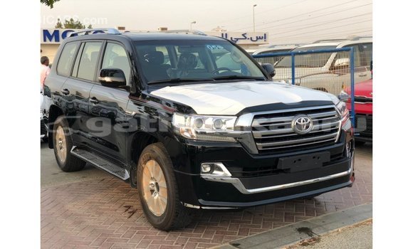 Buy Import Toyota Land Cruiser Black Car in Import - Dubai in Baa Buy Import Toyota Land Cruiser Black Car in Import - Dubai in Baa